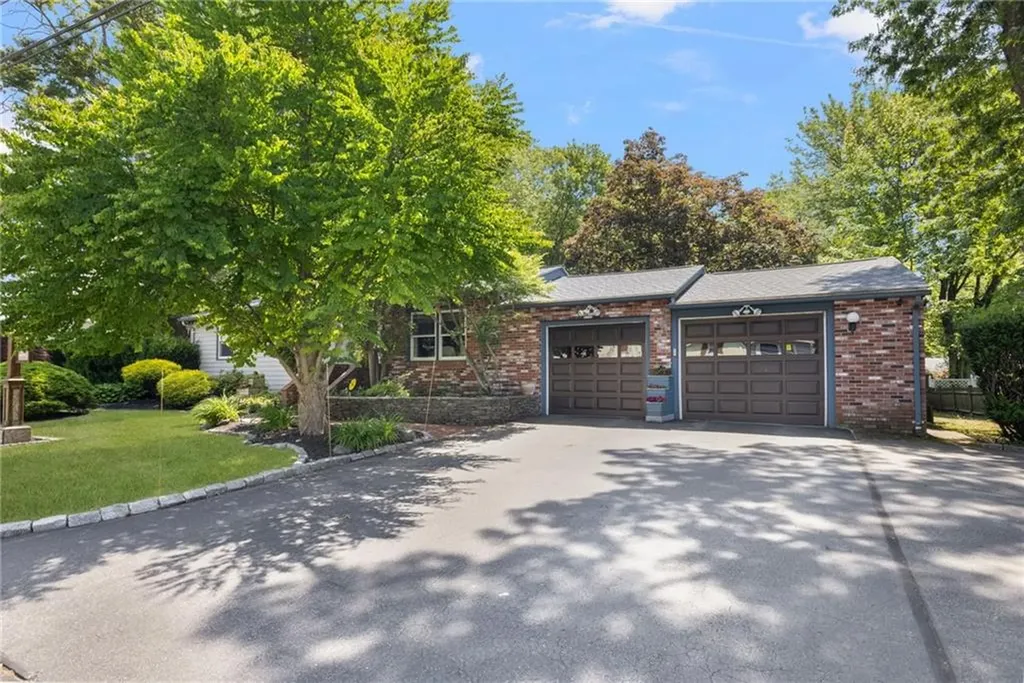 6 Lachance Avenue Warwick RI 02889