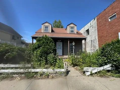 1002 Charles Street North Providence RI 02904