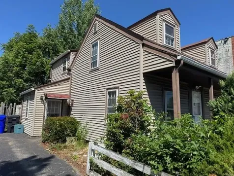 1002 Charles Street North Providence RI 02904