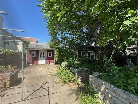 1002 Charles Street North Providence RI 02904