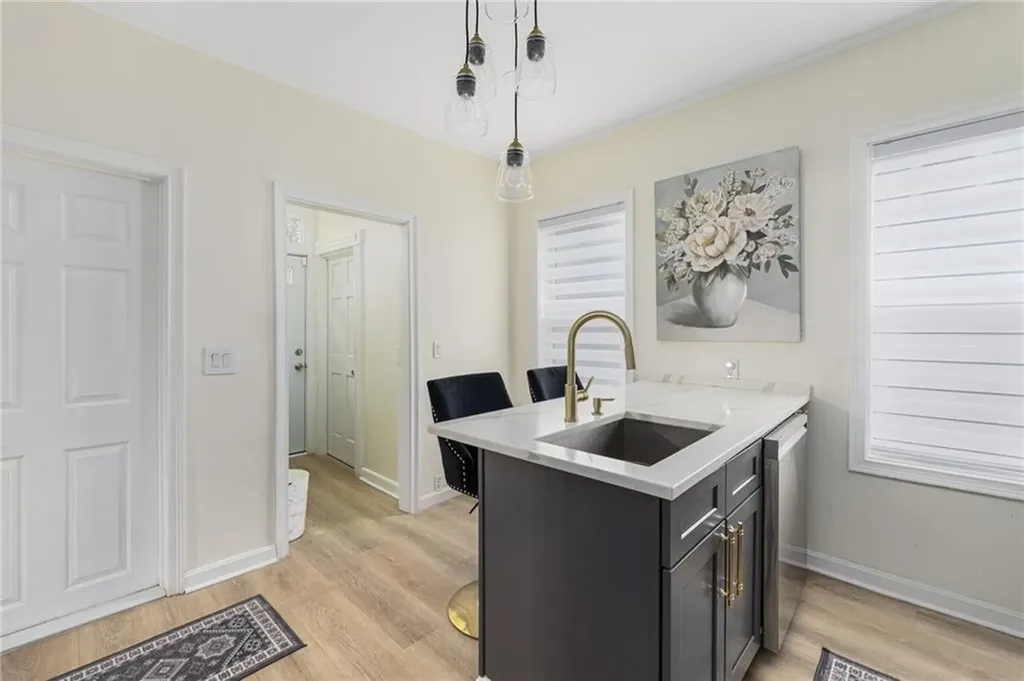 155 Early Street Providence RI 02907