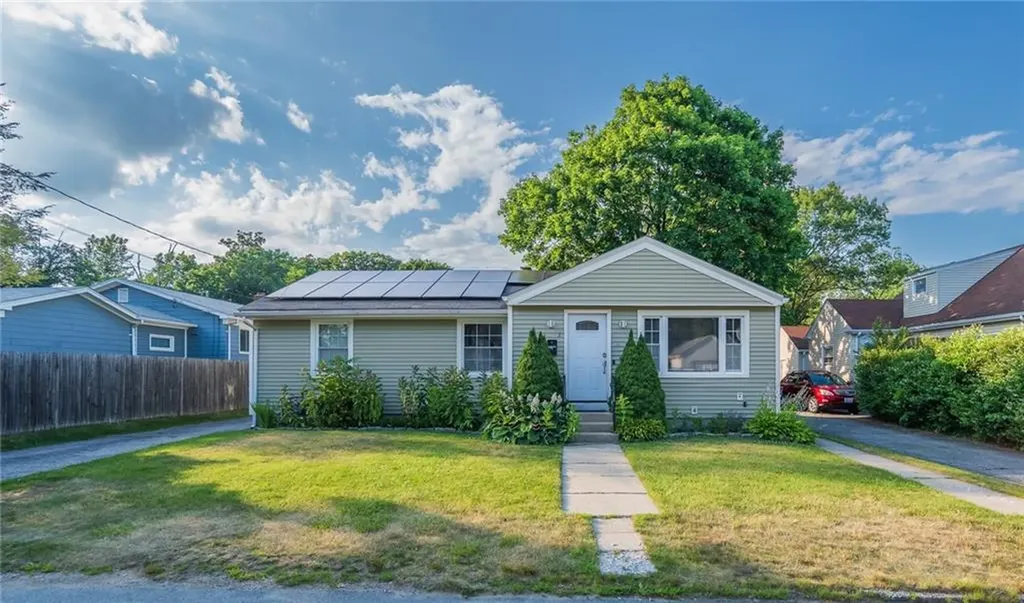 3 Luther Street Johnston RI 02919