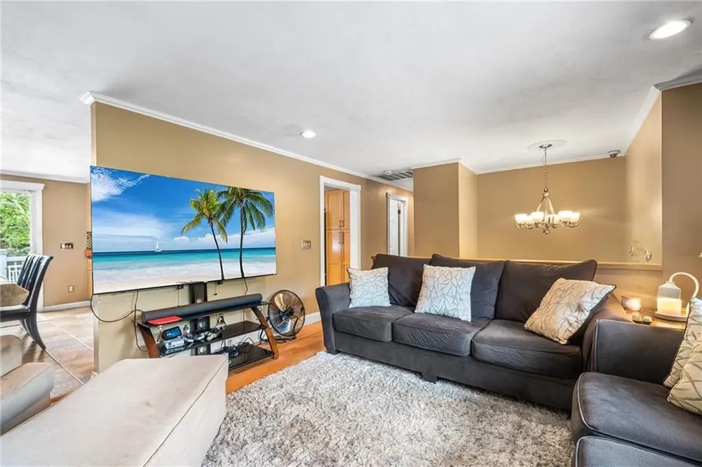 18 Magnolia Lane Coventry RI 02816