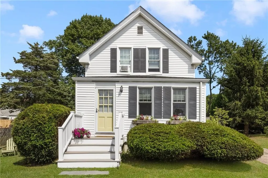 7 Pleasant View Jamestown RI 02835
