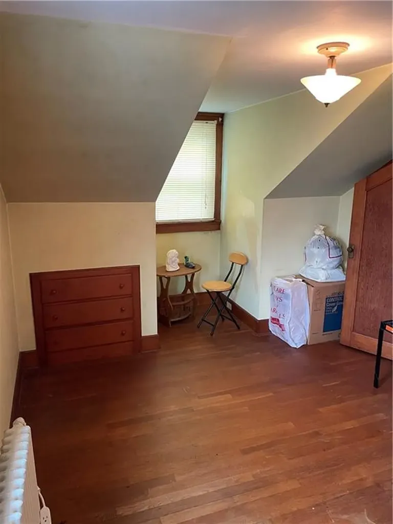 14 Forest Avenue Middletown RI 02842