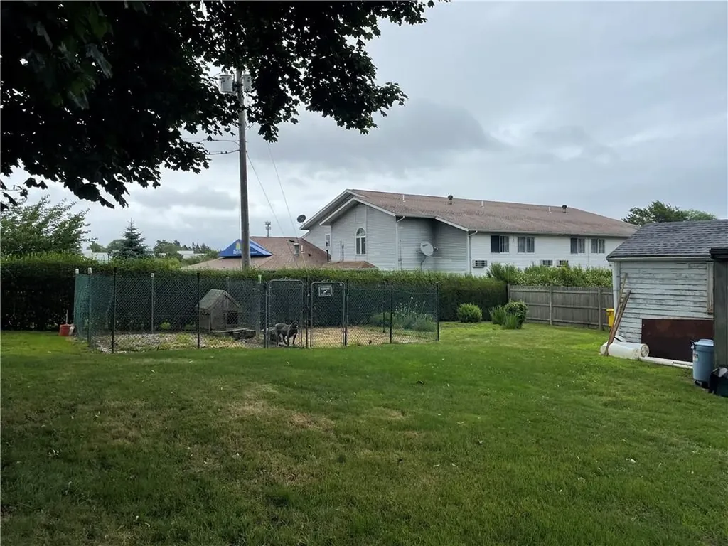 14 Forest Avenue Middletown RI 02842