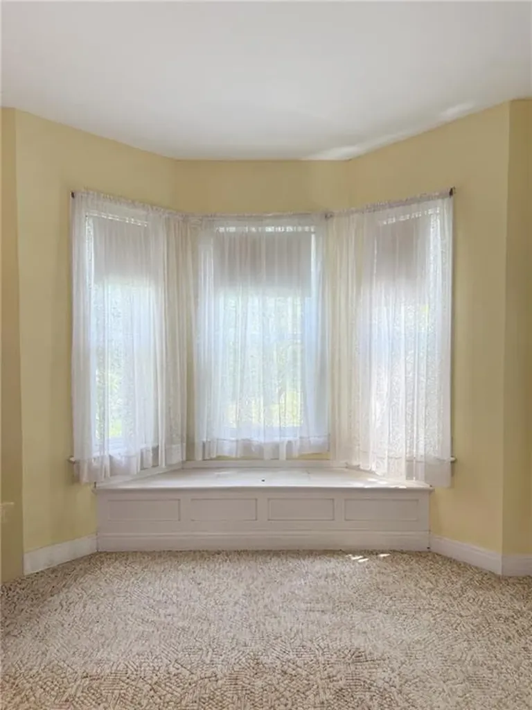 135 Olney Avenue North Providence RI 02911