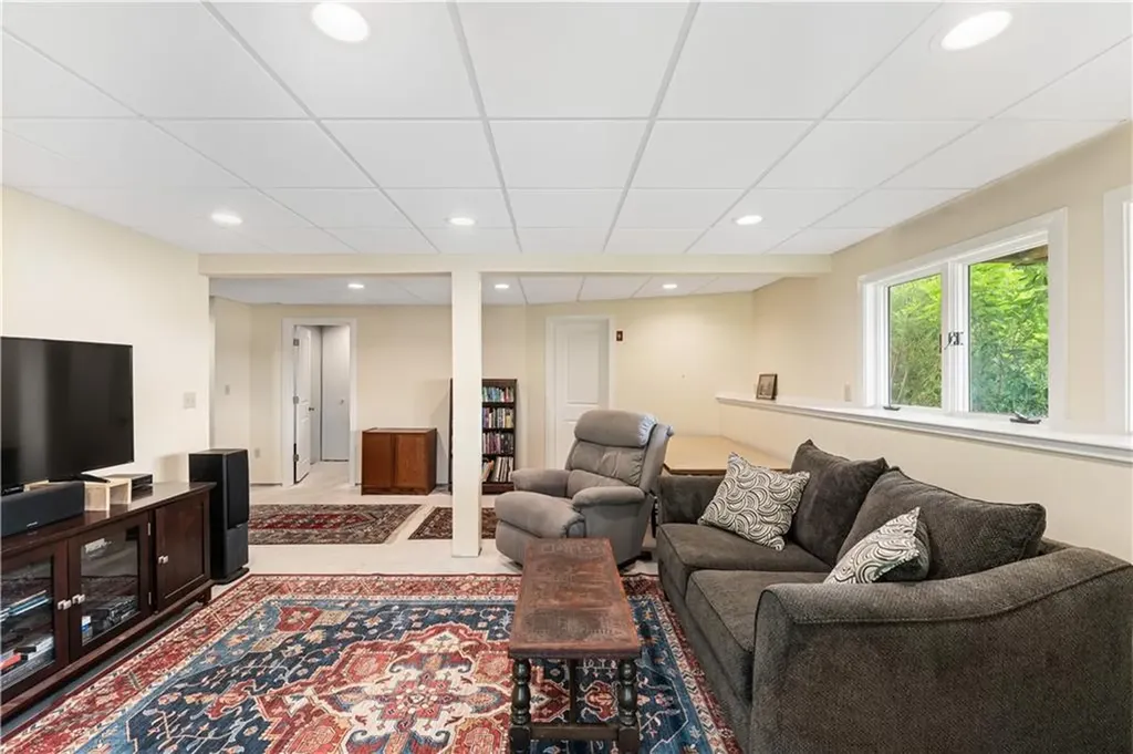106 Lauri Drive Charlestown RI 02813