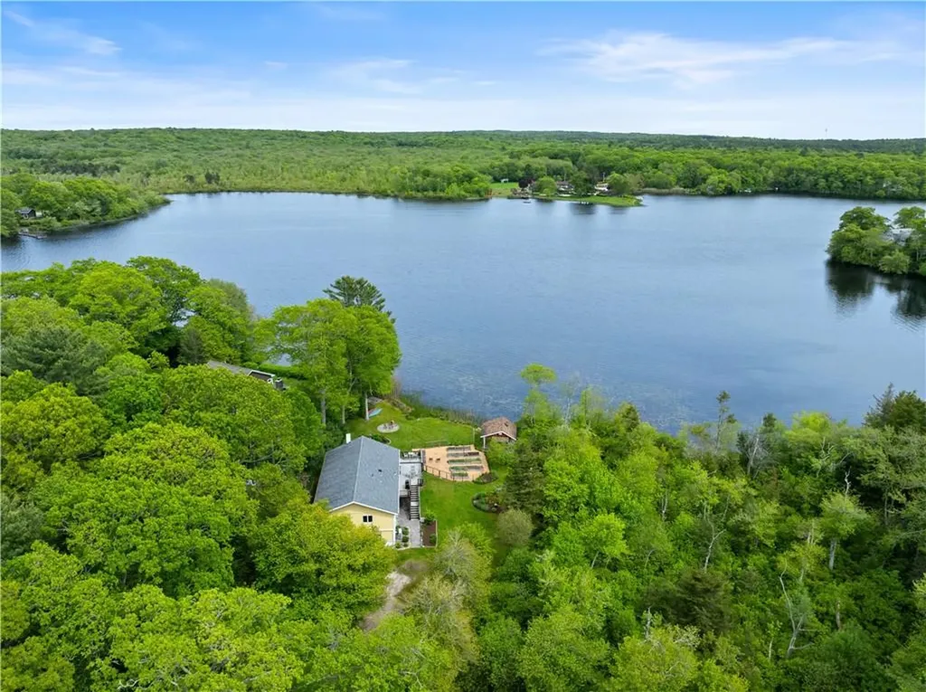 106 Lauri Drive Charlestown RI 02813