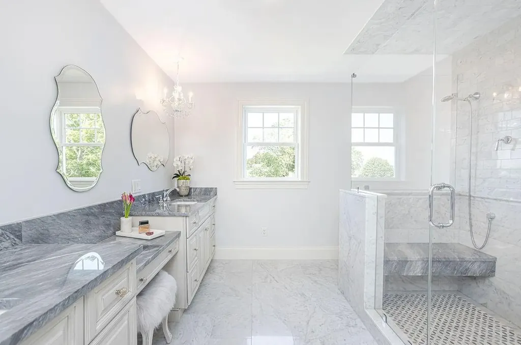 1040 Buttonwoods Avenue Warwick RI 02886