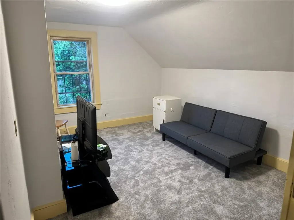 176 178 Briggs Street Providence RI 02905