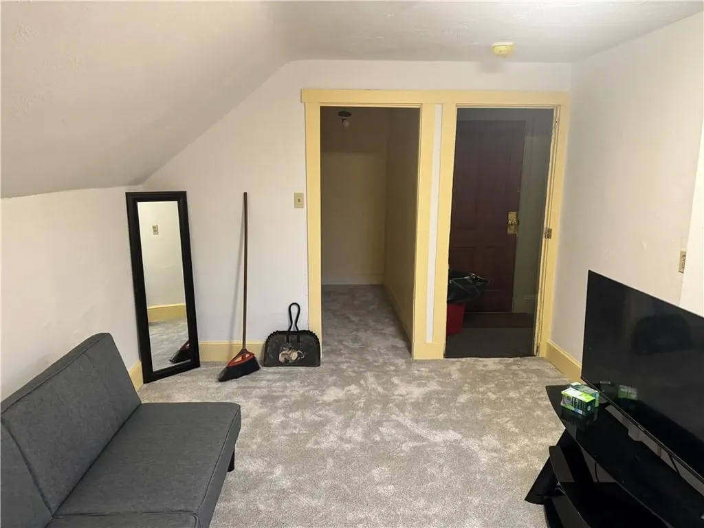 176 178 Briggs Street Providence RI 02905