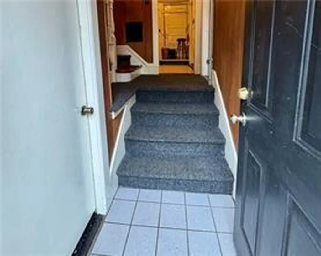 176 178 Briggs Street Providence RI 02905