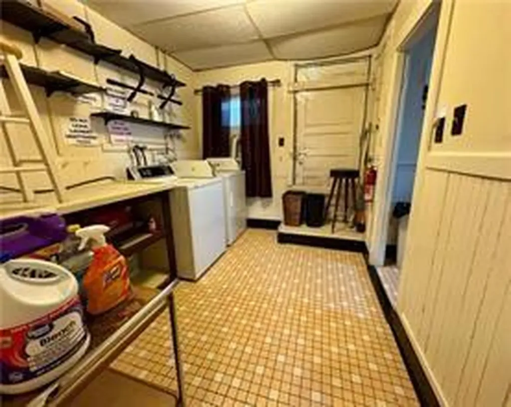 176 178 Briggs Street Providence RI 02905