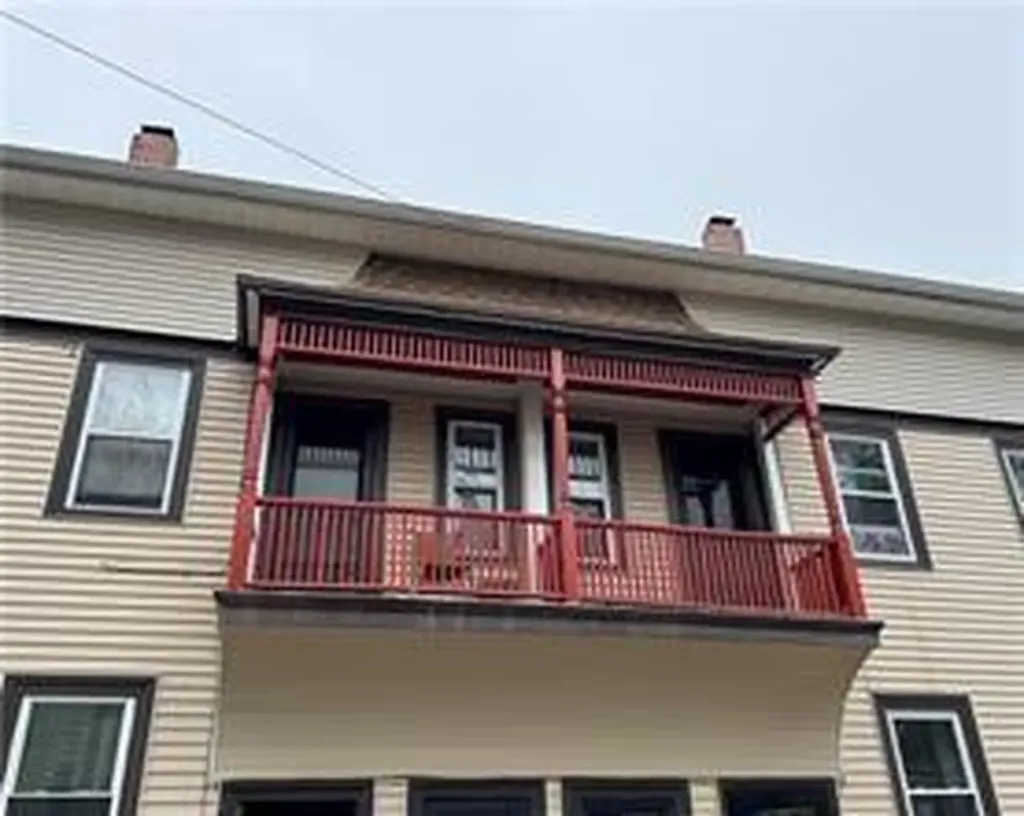 176 178 Briggs Street Providence RI 02905