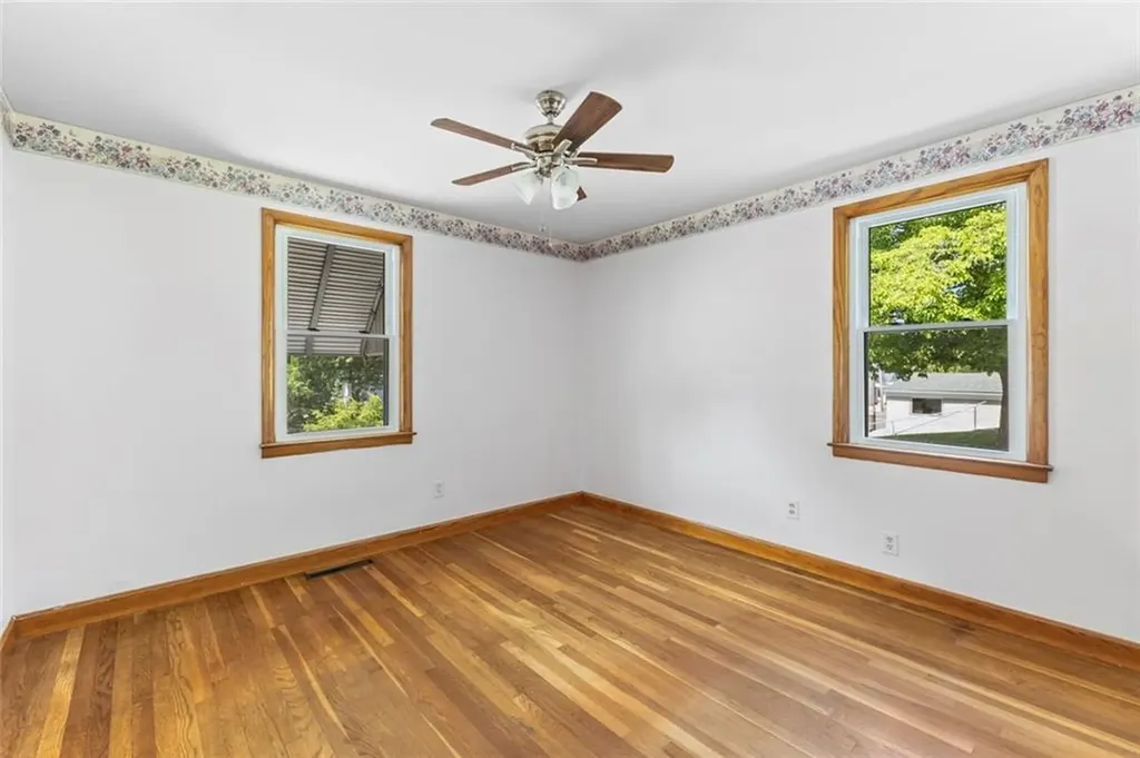 26 Kenwood Street Woonsocket RI 02895