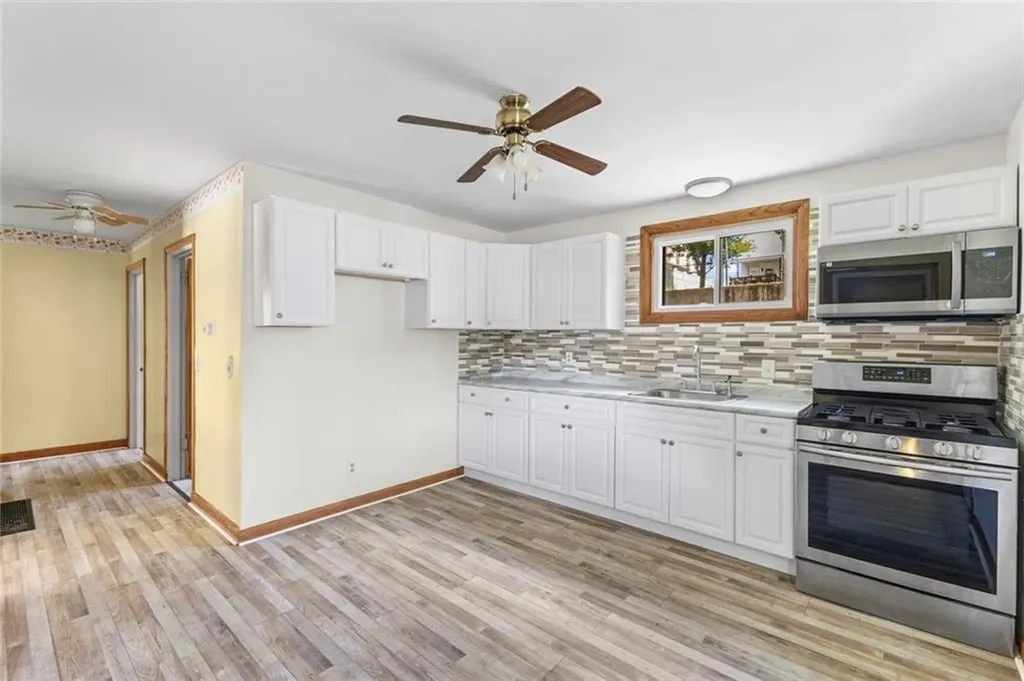 26 Kenwood Street Woonsocket RI 02895