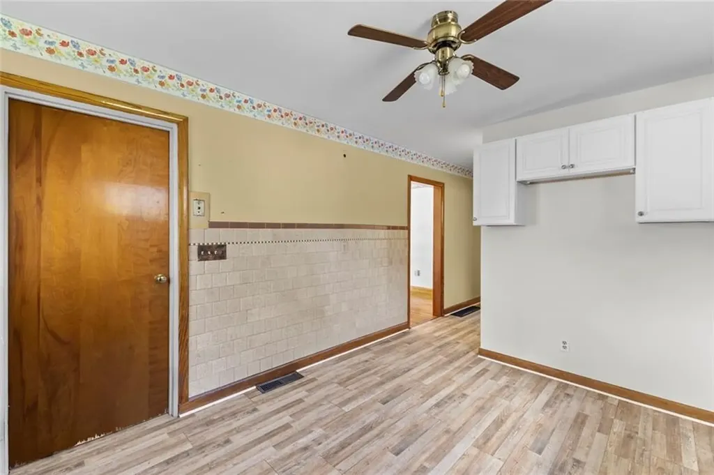 26 Kenwood Street Woonsocket RI 02895