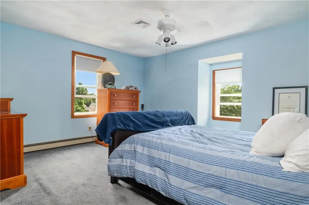 18 Valley Stream Drive Cumberland RI 02864