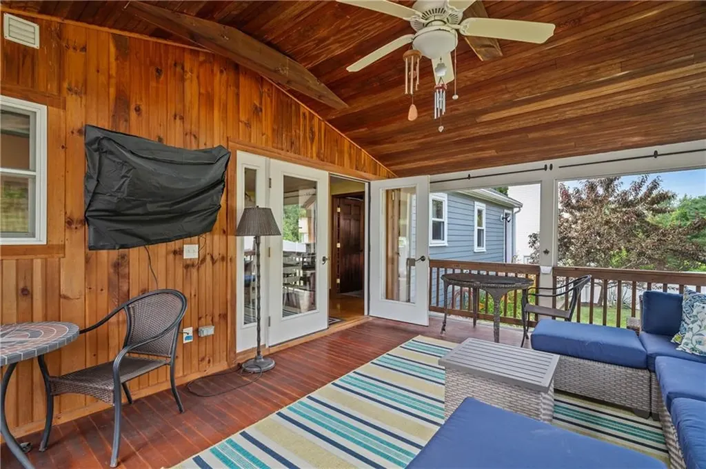 18 Valley Stream Drive Cumberland RI 02864