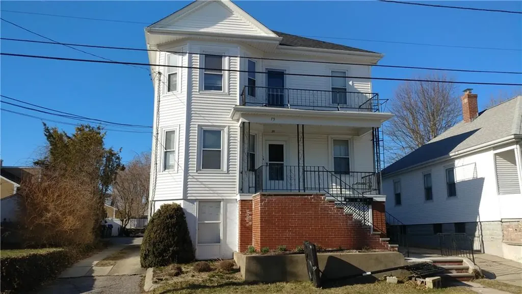 75 Naples Avenue Providence RI 02908