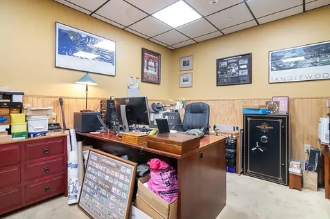 6595 Post Road North Kingstown RI 02852