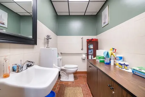 6595 Post Road North Kingstown RI 02852