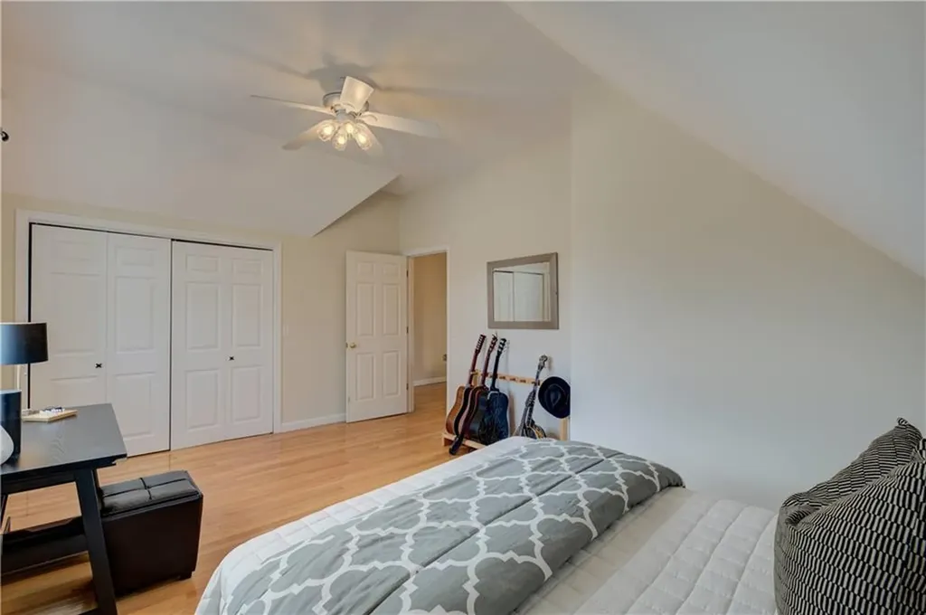 38 Highland Avenue Barrington RI 02806