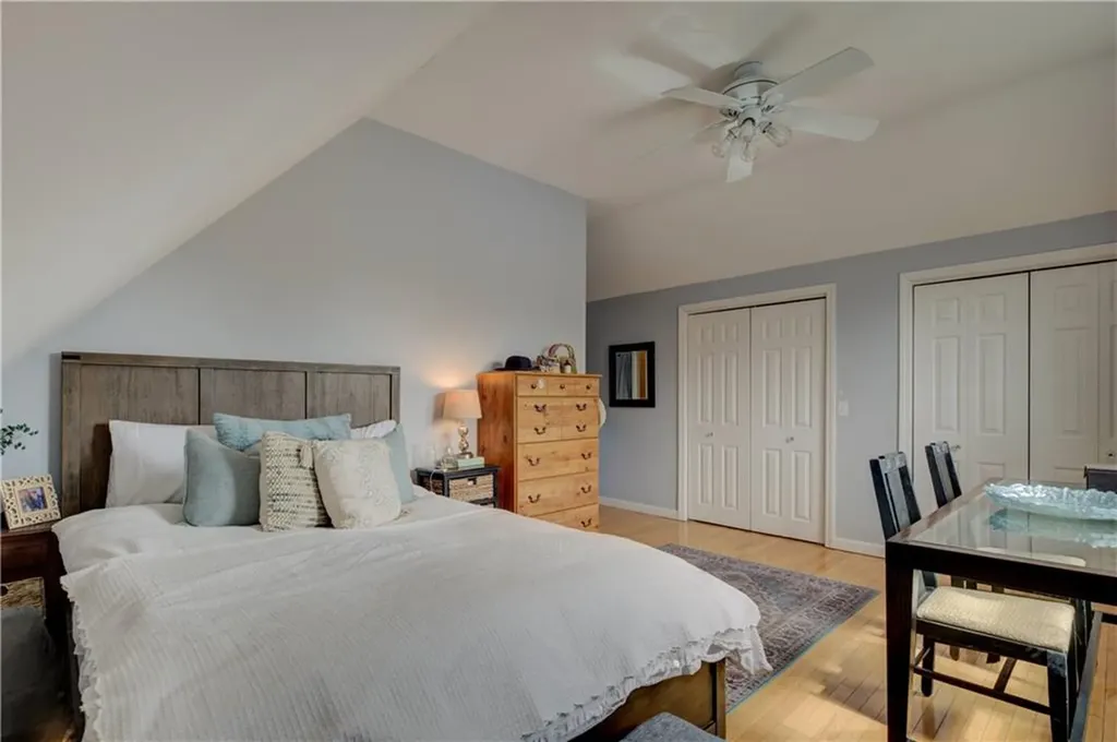 38 Highland Avenue Barrington RI 02806