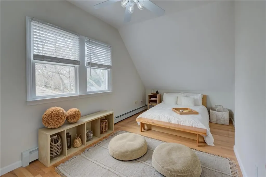 38 Highland Avenue Barrington RI 02806
