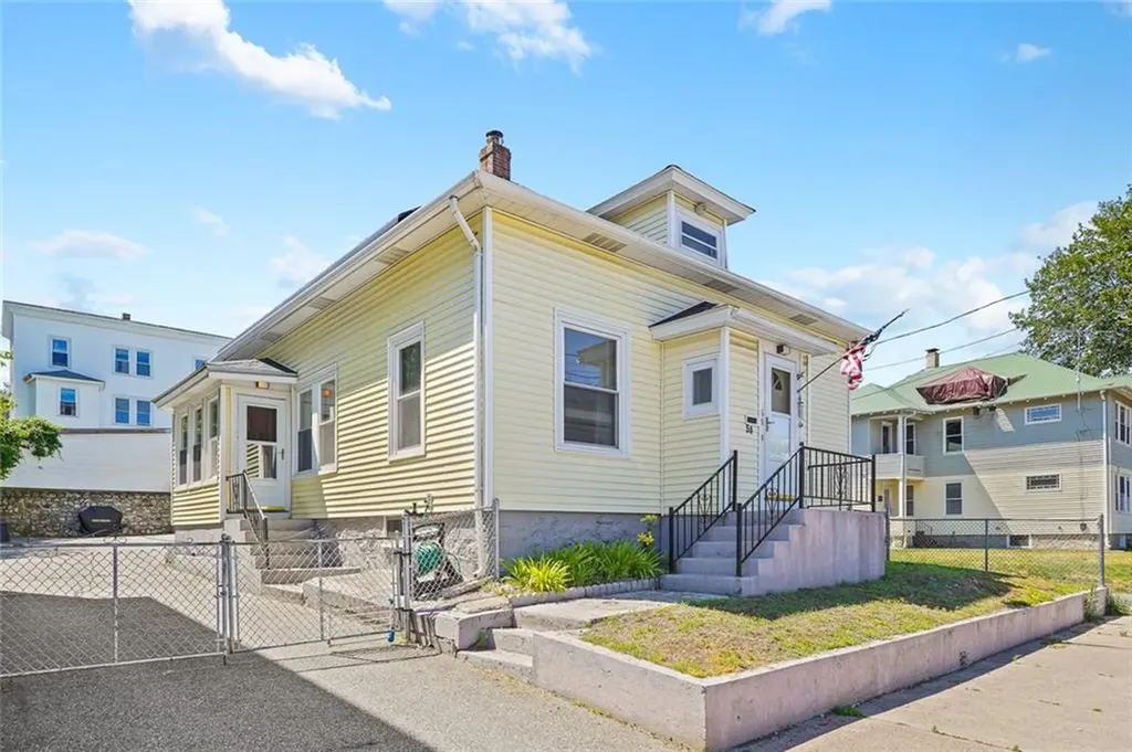 54 Progresso Avenue Woonsocket RI 02895