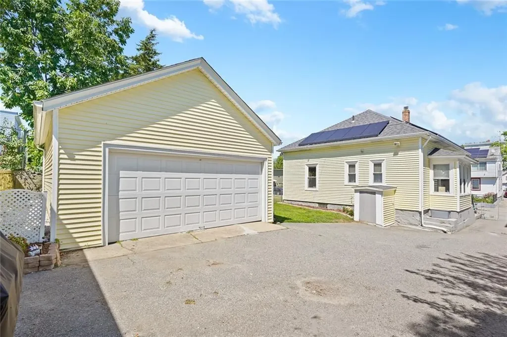 54 Progresso Avenue Woonsocket RI 02895
