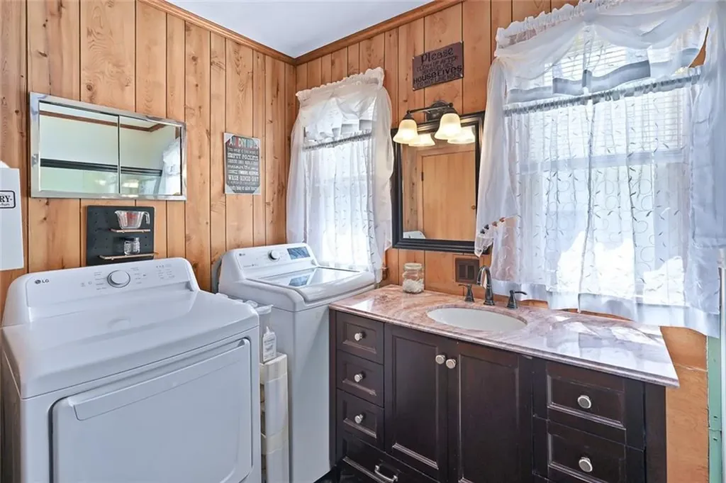 54 Progresso Avenue Woonsocket RI 02895