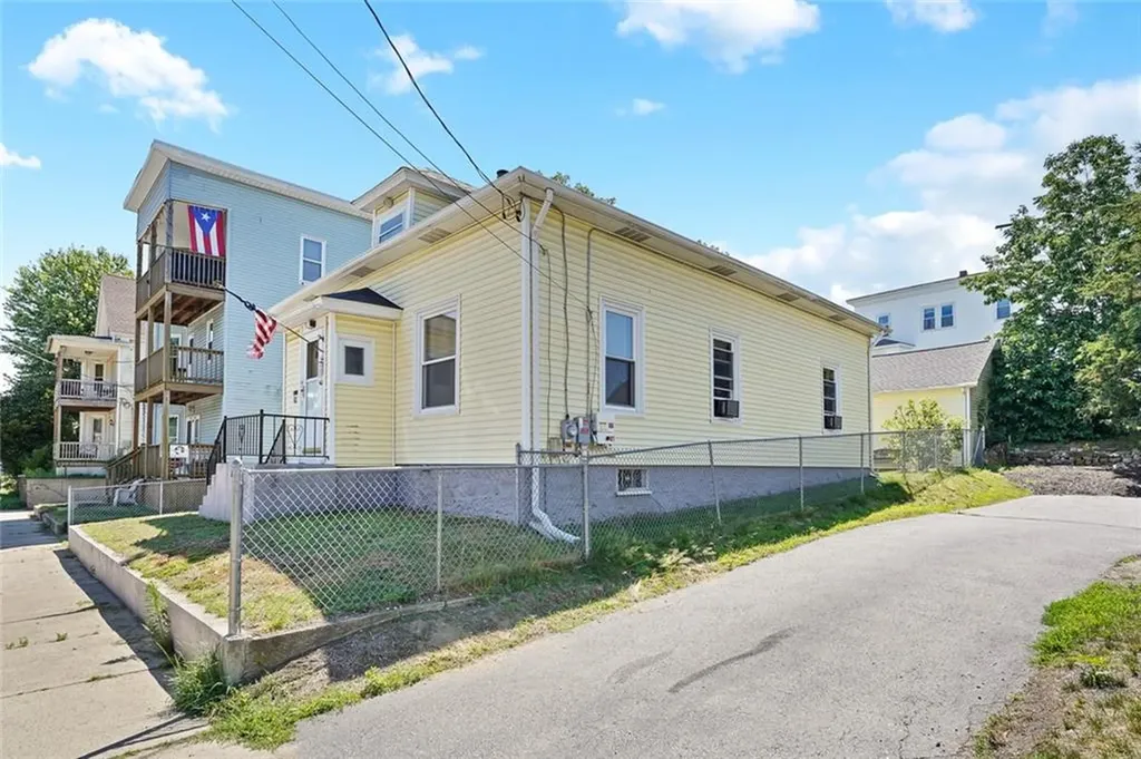 54 Progresso Avenue Woonsocket RI 02895