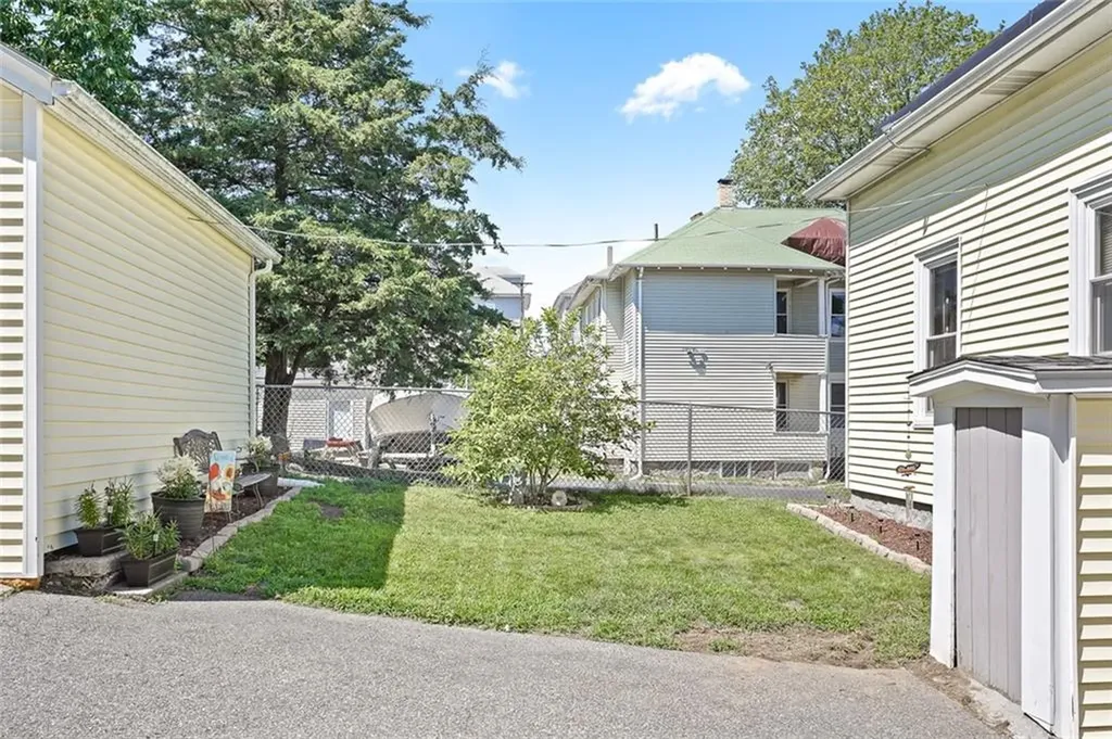 54 Progresso Avenue Woonsocket RI 02895