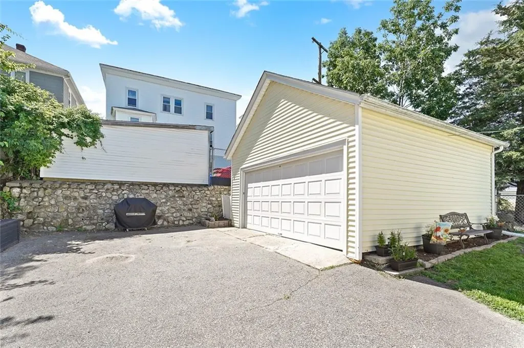 54 Progresso Avenue Woonsocket RI 02895