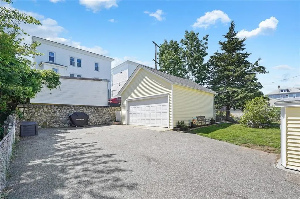 54 Progresso Avenue Woonsocket RI 02895