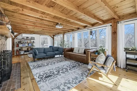 40 Charlotte Avenue North Kingstown RI 02874