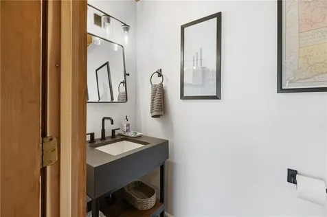 40 Charlotte Avenue North Kingstown RI 02874