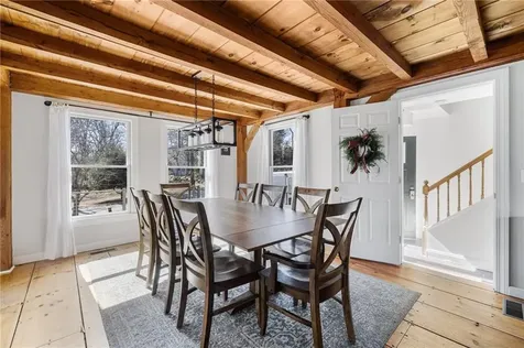 40 Charlotte Avenue North Kingstown RI 02874