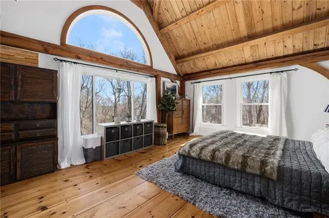 40 Charlotte Avenue North Kingstown RI 02874