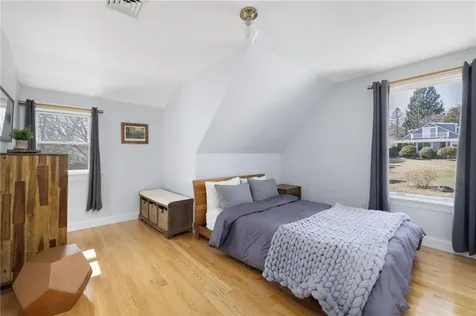 40 Charlotte Avenue North Kingstown RI 02874