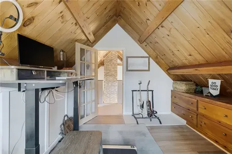 40 Charlotte Avenue North Kingstown RI 02874