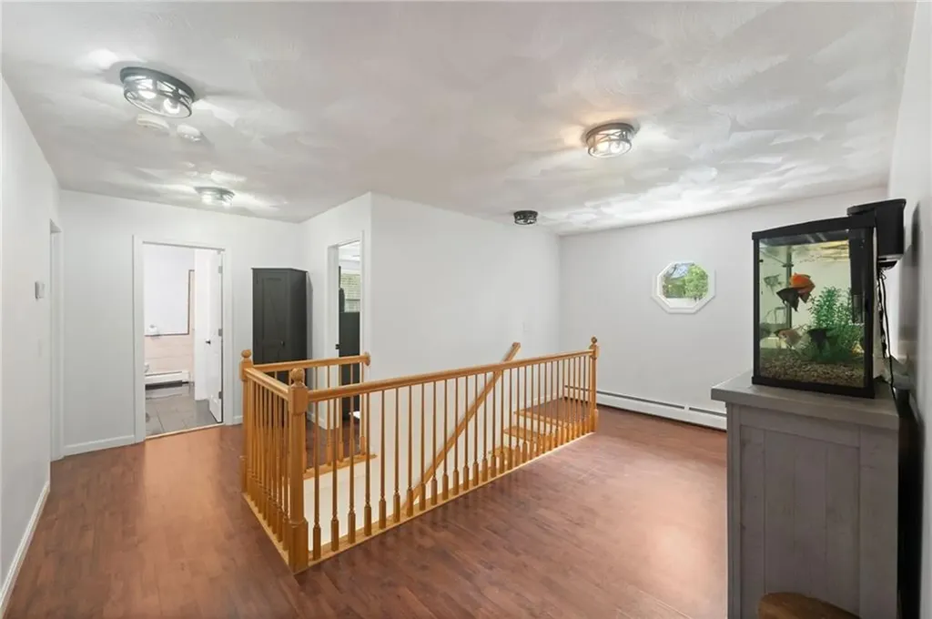 15 Bestwick Trail Coventry RI 02816