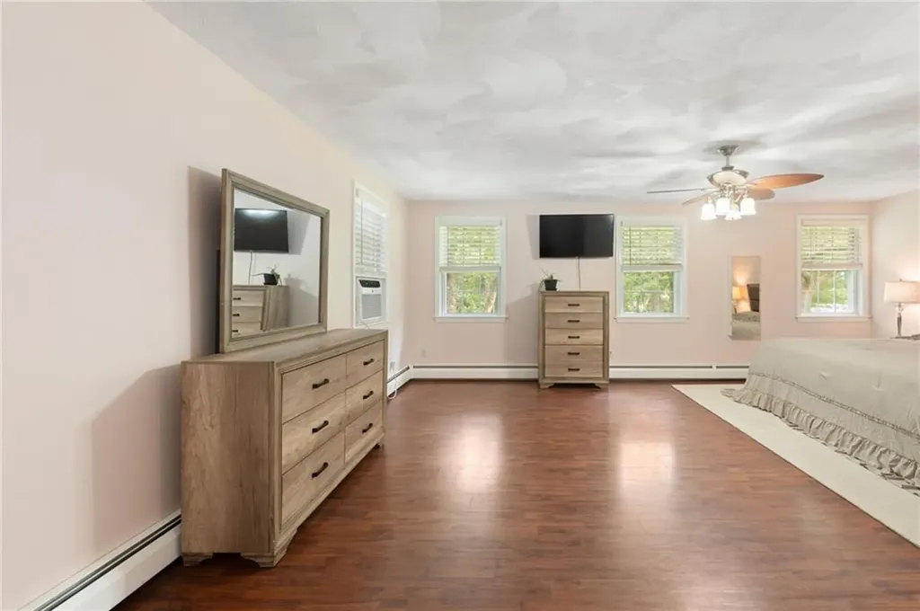 15 Bestwick Trail Coventry RI 02816