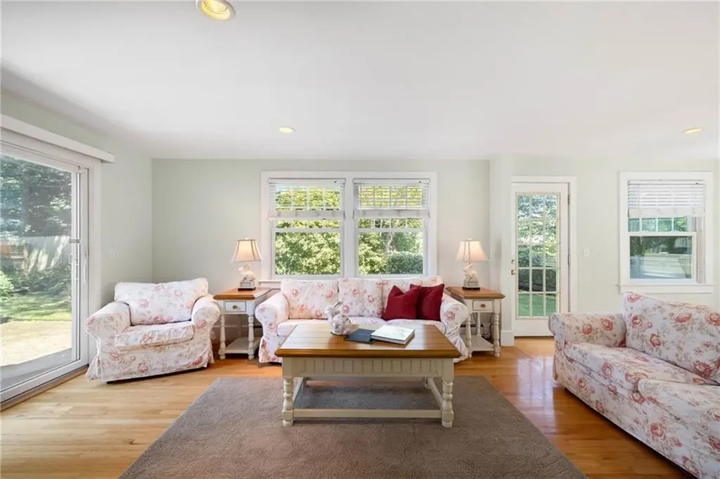 36 Kay Boulevard Newport RI 02840