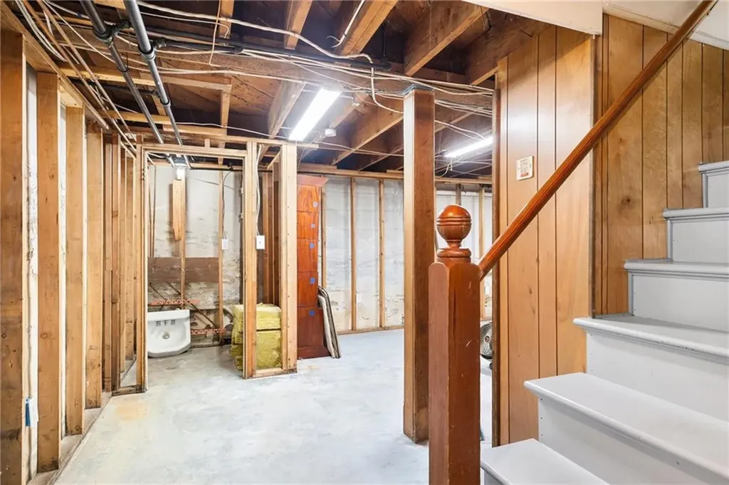 36 Kay Boulevard Newport RI 02840