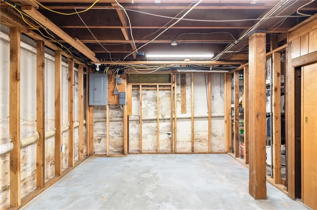 36 Kay Boulevard Newport RI 02840