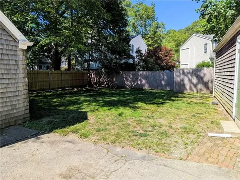 125 Roger Williams East Providence RI 02916