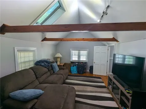 125 Roger Williams East Providence RI 02916